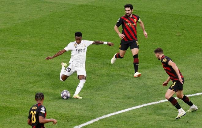 棋盘上的策 棋盘上的策